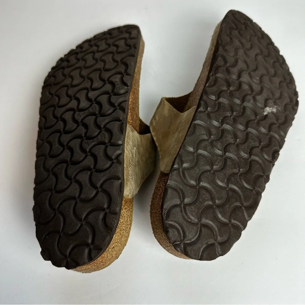 Birkenstock Gizeh Sandals Women's Size 10 or Men's 8 EU 41 Thong Shoes Tan - Picture 7 of 9